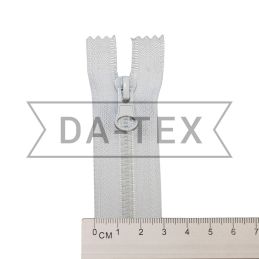 18 cm Plastic zipper N.5 white