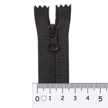 20 cm Nylon zipper #4 (S4) C/E black 1 slider SP matte (oval hole puller), brass stops